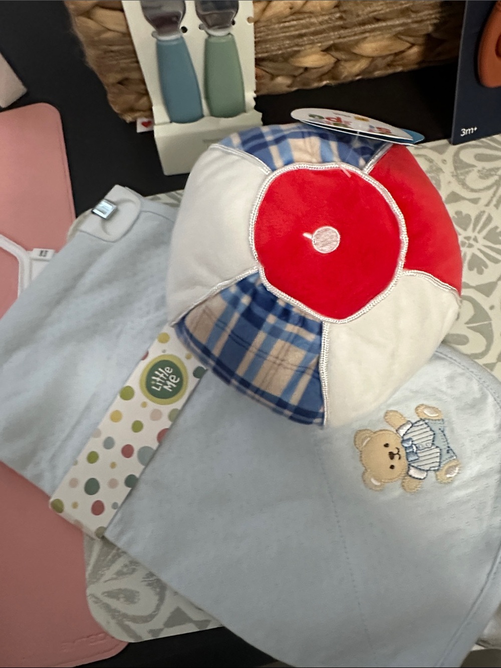 4 item baby bundle NWT - Picture 6 of 7